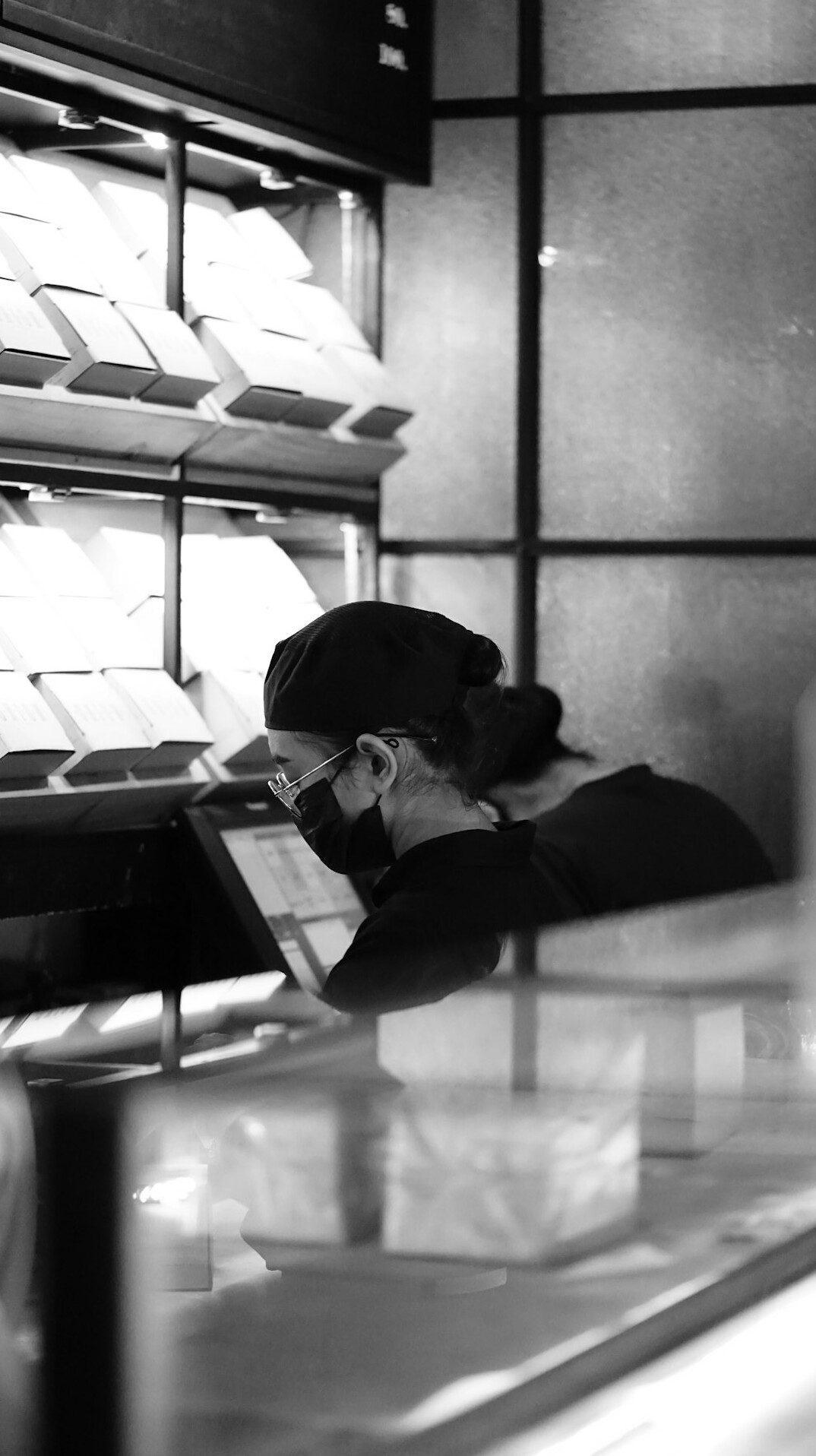 store employee checking receipt